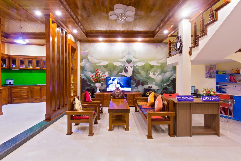 Light Sky Homestay Hoi An Eksteriør billede